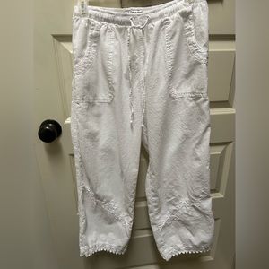 COPY - Capri white pants